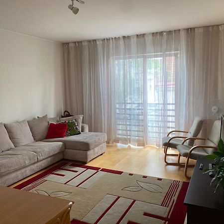 Kuressaare Tallinn Street Apartments Экстерьер фото