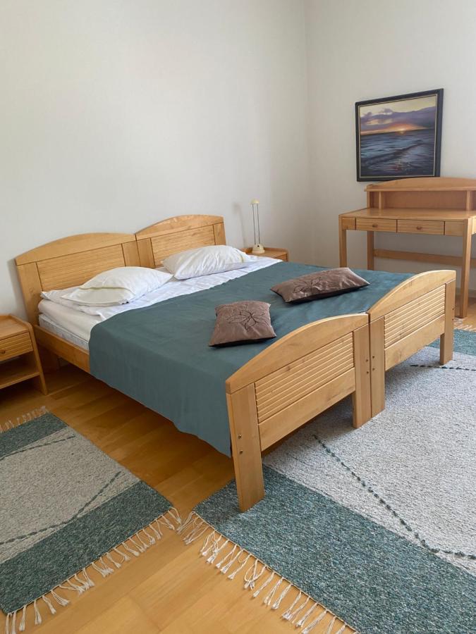 Kuressaare Tallinn Street Apartments Экстерьер фото