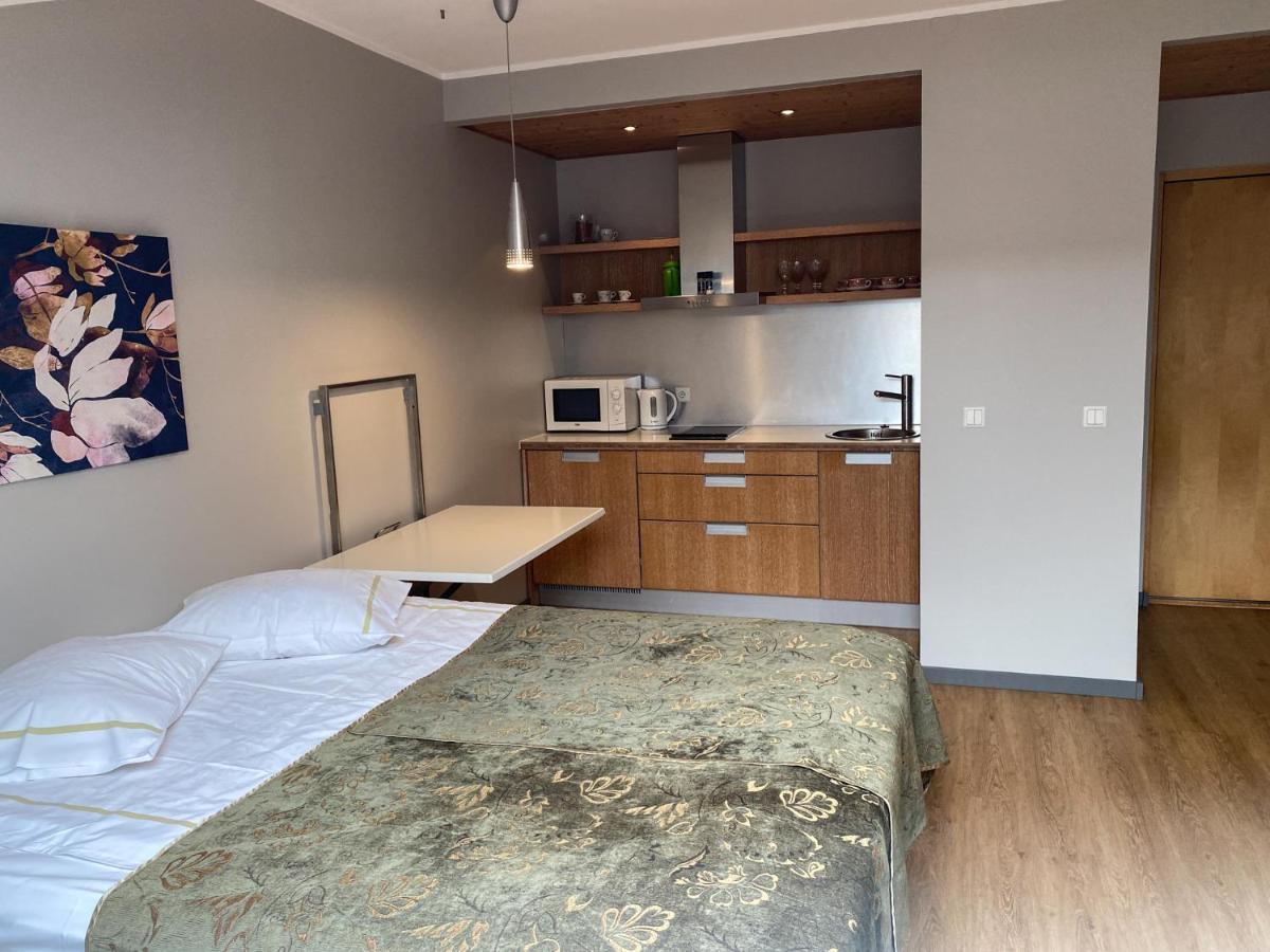 Kuressaare Tallinn Street Apartments Экстерьер фото