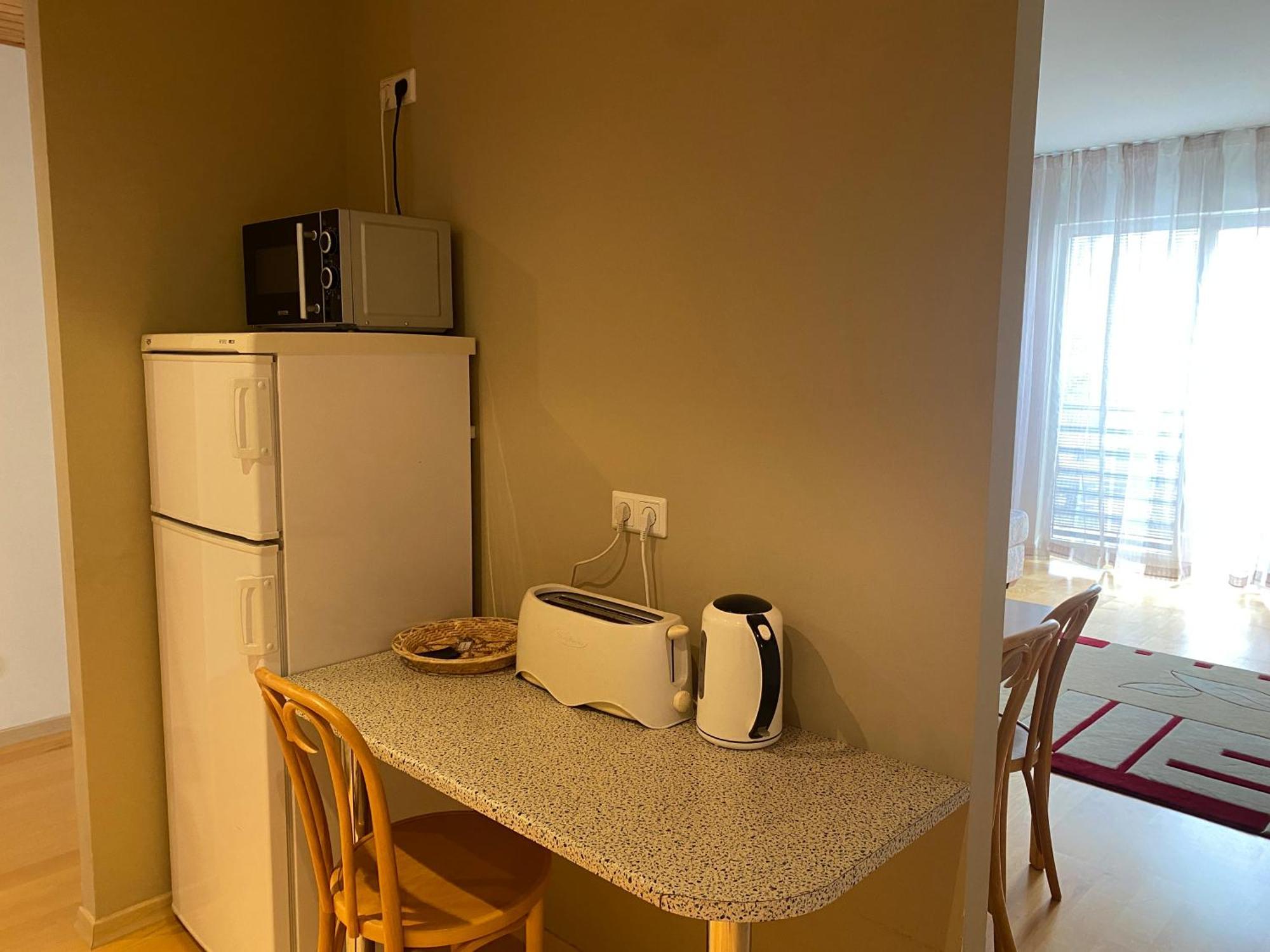 Kuressaare Tallinn Street Apartments Экстерьер фото